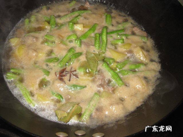 土豆炖牛肉的做法最正宗的做法窍门 土豆炖牛肉最简单的做法推荐