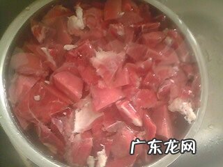 土豆炖牛肉怎么做最好吃 土豆炖牛肉怎么做最有营养