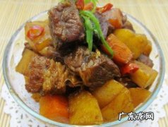 家常牛肉炖土豆怎么做 家庭版土豆炖牛肉的做法步骤