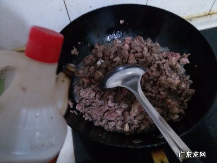 炖牛肉怎样制作 炖牛肉的制作教程图解