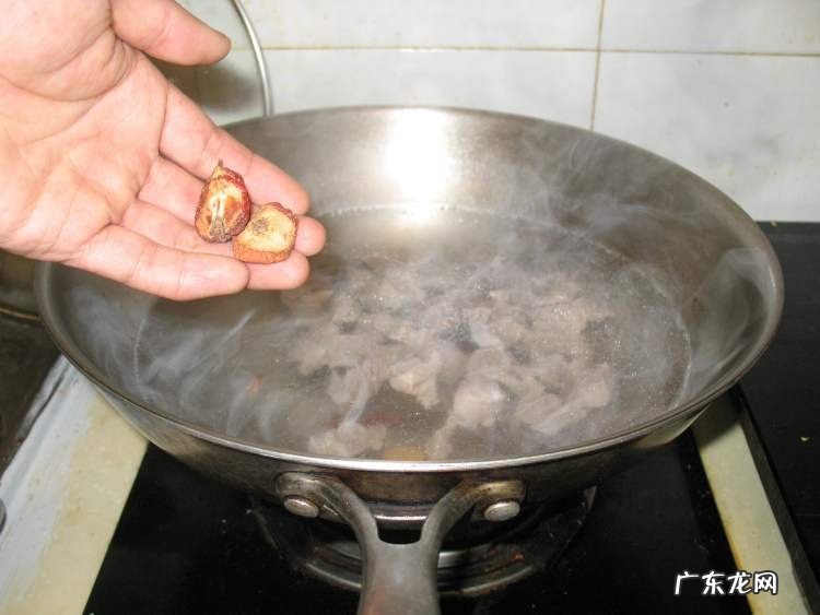 炖牛肉的做法大全 炖牛肉的做法步骤图文教程