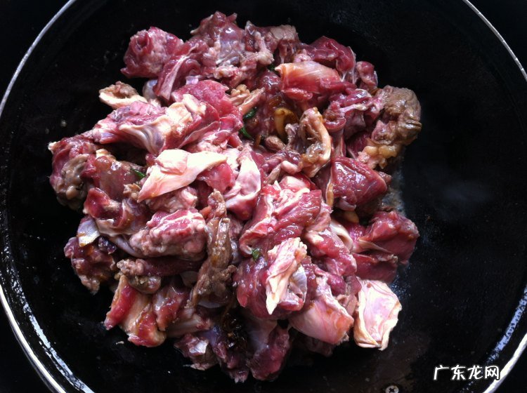 炖牛肉的做法 最正宗的做法 炖牛肉简单又美味的做法