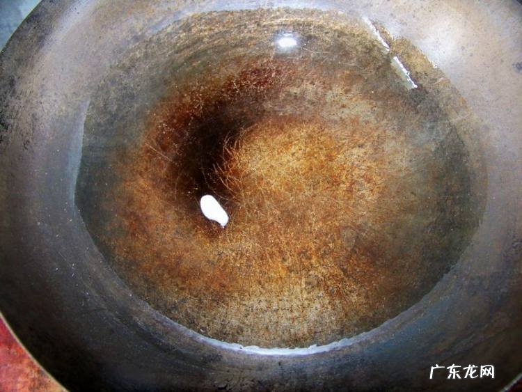 如何做卤水鸭脚 卤水鸭掌最简单的做法推荐