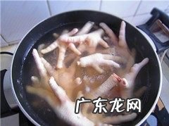 卤水鸡爪的做法与配料窍门 家常卤水鸡爪的做法介绍