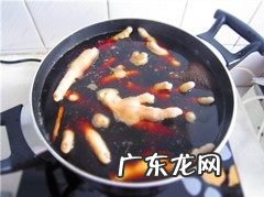 卤水鸡爪的做法与配料窍门 家常卤水鸡爪的做法介绍