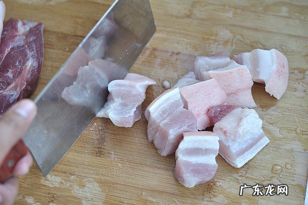 卤牛肉的做法最正宗的做法 美味卤牛肉的做法推荐