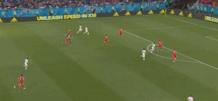 GIF-米特洛维奇头球破门 塞尔维亚VS瑞士