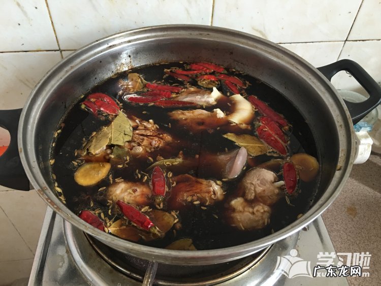 卤猪舌头的做法最正宗的做法 卤猪舌头怎么做美味又营养