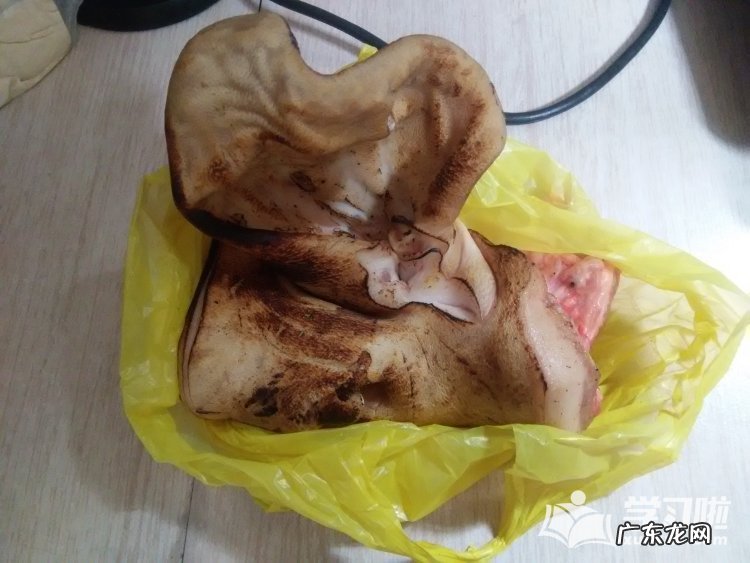 卤猪耳朵的做法 最正宗的做法 卤猪耳朵好吃又营养的做法