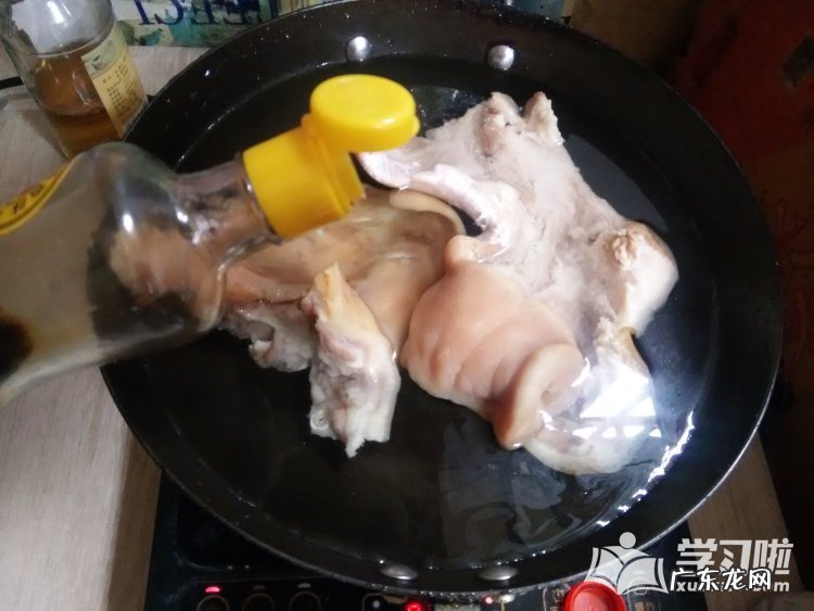 卤猪耳朵的做法 最正宗的做法 卤猪耳朵好吃又营养的做法