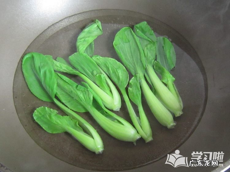 蘑菇卤肉饭的做法 香菇卤肉饭的简单做法图解