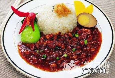 香菇肉卤的家常做法 自制香菇卤肉饭的做法教程