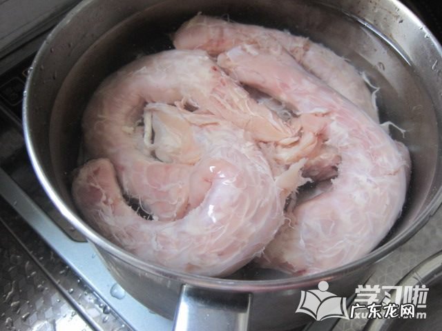 卤鸡脖的做法及配料窍门 卤鸡脖的制作过程图解
