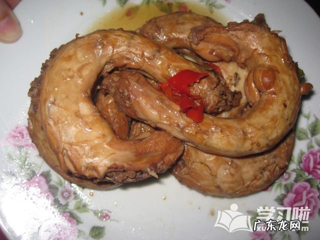 卤鸡脖的做法及配料窍门 卤鸡脖的制作过程图解