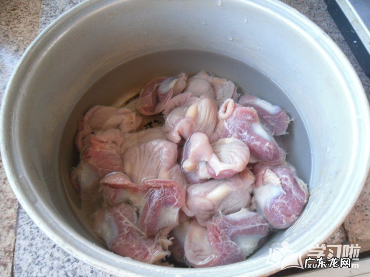 怎样做卤鸡胗窍门 卤鸡胗的做法步骤教程