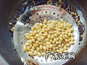 卤黄豆怎么做好吃窍门 家常卤黄豆的做法步骤图解