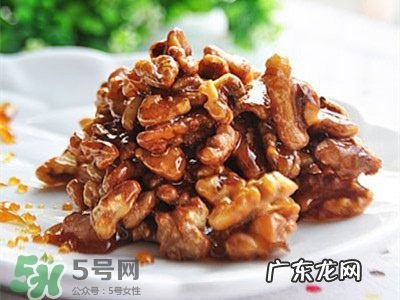 核桃仁怎么做才好吃?学会这几招,香脆可口,真过瘾!