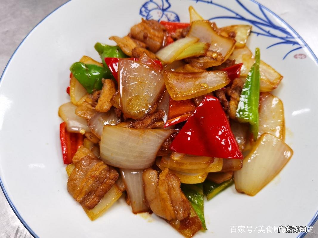 葱头怎么炒好吃?大厨教你这样做,鲜嫩可口超下饭