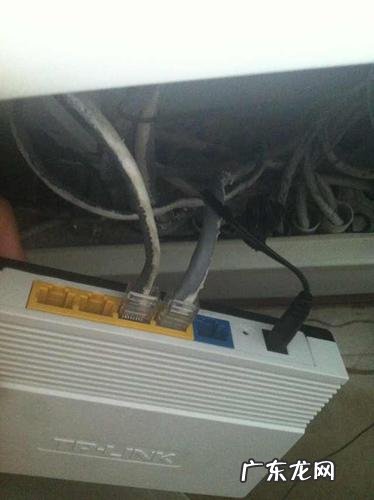 不拉网线也能无死角网络覆盖 两个不同的路由器怎么连接