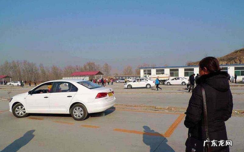 看完后你就是专家 按路由器需要多少钱