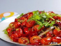 龙虾尾怎么做才好吃？大厨教你做一道香辣龙虾尾,鲜嫩美味