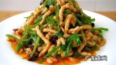 尖椒肉丝怎么炒好吃？大厨教你这样做,鲜嫩爽滑又开胃!
