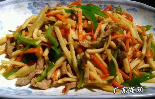冬笋炒肉丝怎么做才好吃?学会这几步,鲜嫩爽口,比吃肉还香!