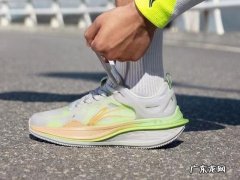 国产跑鞋排名前十名？这双国产跑鞋,你可能会喜欢
