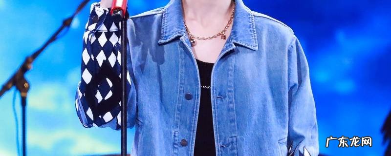 牛仔外套发黄能洗掉吗,牛仔外套有点黄了怎么洗