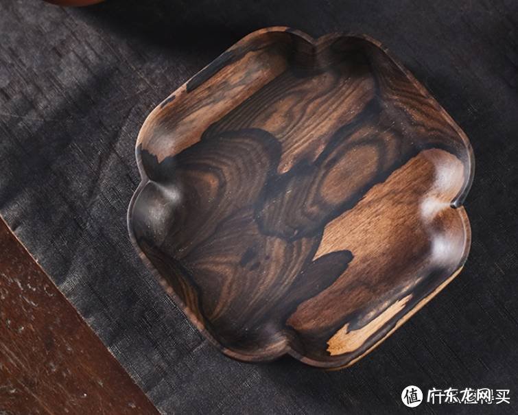 鸡翅木家具的风水作用