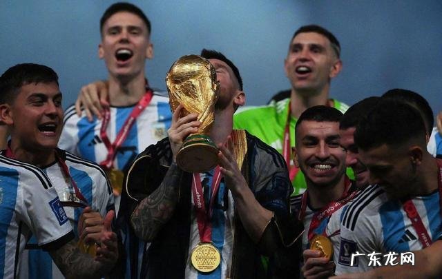 世界杯组委会秘书长回应 梅西穿的黑纱是什么