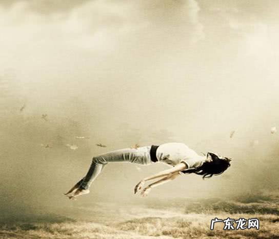 我想给别人下跪 风水给别人下跪好吗