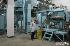 怎么让别人吃狗粮 为什么不能长期让狗狗只吃狗粮呢