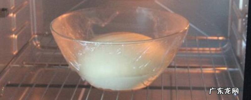 烤箱有发酵功能的还用放水吗,烤箱有发酵功能的还用放热水吗