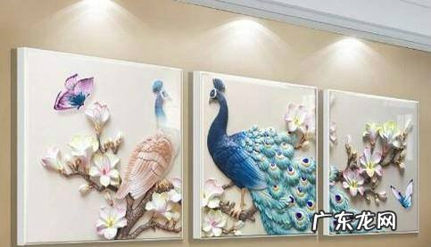 选择客厅装饰画的时候注意事项