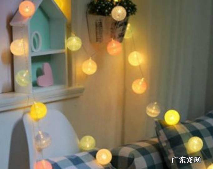 怎么把宿舍装饰个性