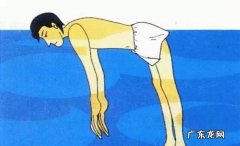 如何成为游泳高手：熟悉水性从水母漂开始