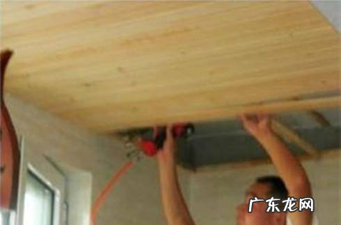 桑拿板吊顶如何安装