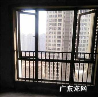 一楼的房子潮湿怎么装修