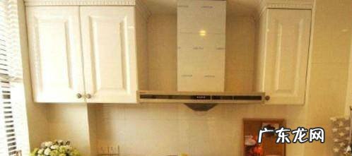 怎样才能轻松去除厨房内的油烟味