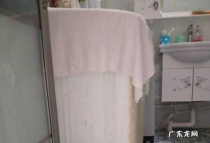 正方形卫生间如何布局
