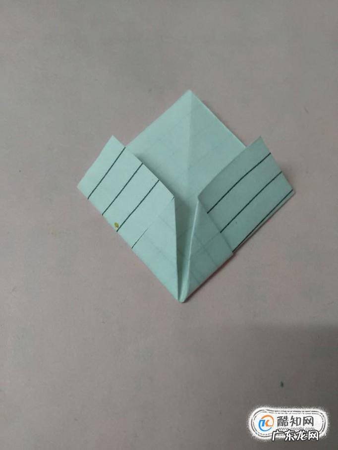 儿童节手工折纸小萝卜的折法