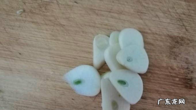 素炒海带油菜的做法