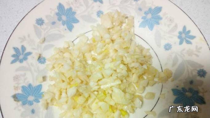 蚝油蒜蓉小白菜的家常做法