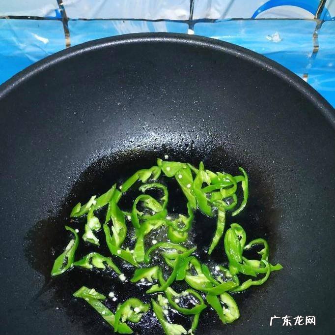 怎么做美味的土豆炒黄瓜