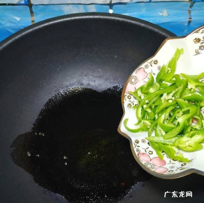 怎么做美味的土豆炒黄瓜