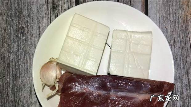 豆腐蒸瘦肉的家常做法