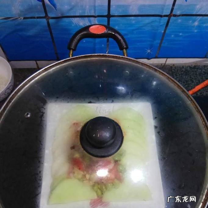 怎样做美味的萝卜蒸肉