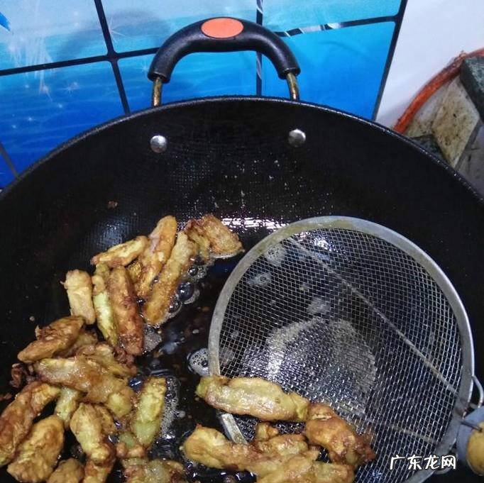 怎样做美味的鸡蛋炸茄条