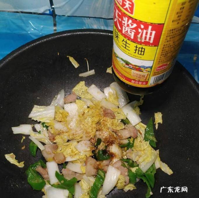 怎样做美味的青椒娃娃菜炒肉片
